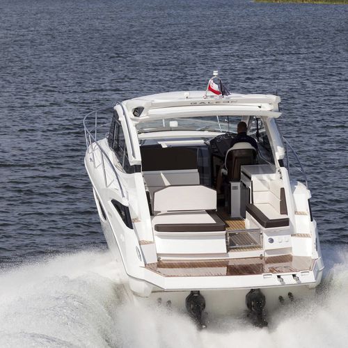 舷内快艇 - 335 HTS - Galeon - 双引擎 / 硬顶 / 巡游