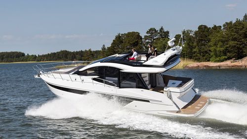 舷内快艇 - 470 SKYDECK - Galeon - 双引擎 / 硬顶 / 飞桥