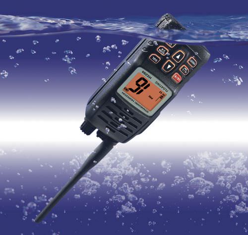 航海无线电设备 - HX290 - Standard horizon - 便携式 / VHF / 浸没式