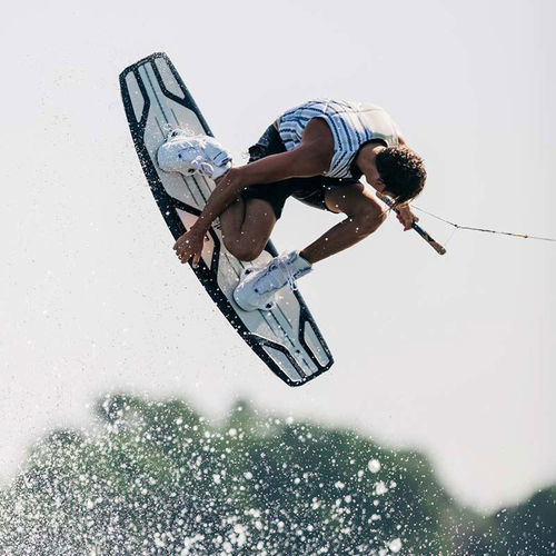 尾波板 - UNITY AERO - Liquidforce Wakeboards