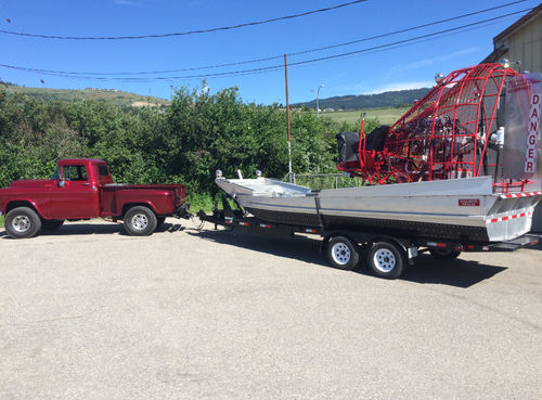 私人风扇艇 - 18 x 8′  - Canadian Airboats - 客运