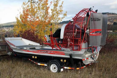 私人风扇艇 - 16X8 ICE  - Canadian Airboats