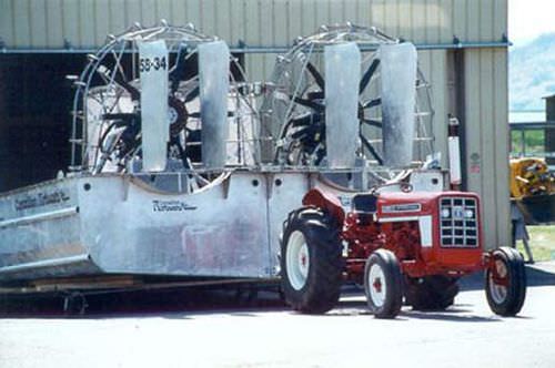 私人风扇艇 - WORKBOATS - Canadian Airboats