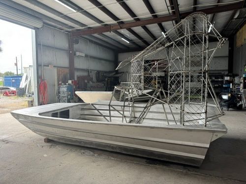 客运风扇艇 - American Airboats
