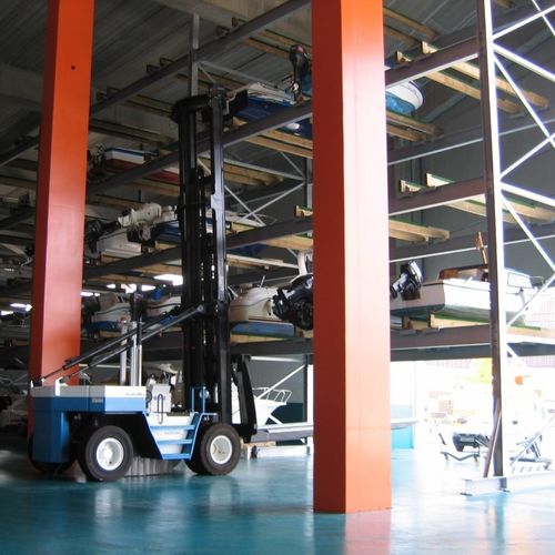 船用干式船坞 - UNISTACK® - Cmferrer S.A. - Bellingham Marine Europe