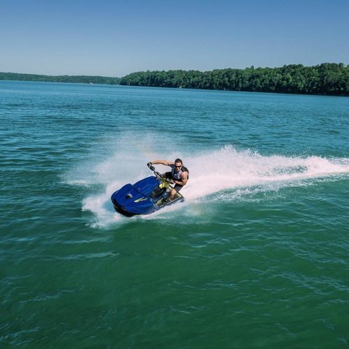 落座水上摩托车 - WaveBlaster - Yamaha Motor Europe - Marine - 单人