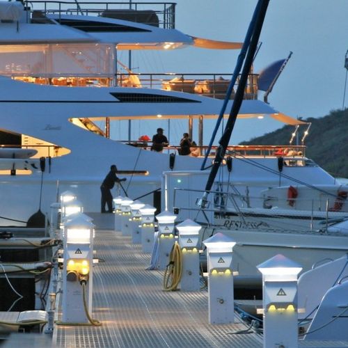 内置照明设备桩 - Poralu Marine - 配电 / 供水 / 浮桥