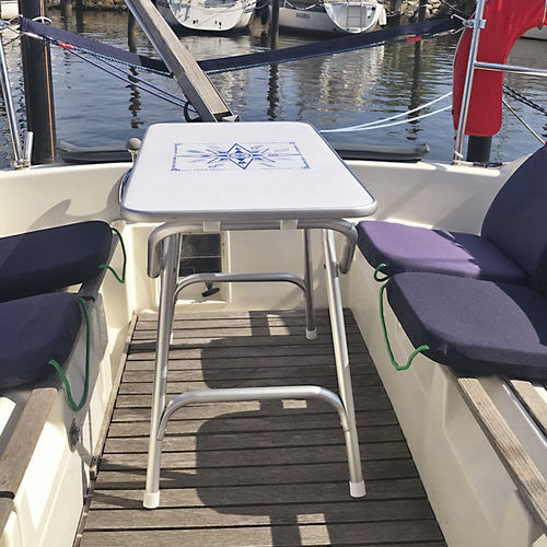 折叠驾驶舱台 - M400 - Forma Marine Furniture, LLC. - 三聚氰胺 / 铝制 / 白色
