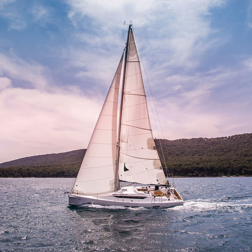 竞赛休闲两用帆船 - 39  - Salona yachts - 3舱 / 2舱 / 补助帆桁