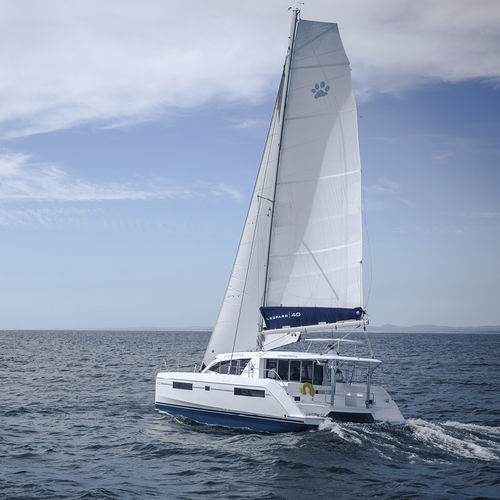 主帆 - Navigator  - Ullman Sails - 巡游帆船用 / 横缝 / Dacron®