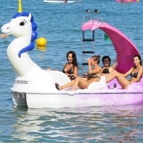 4人座脚踏船 - GRAN UNICORNIO - AVENTURAS AQUATICAS - LA NORIA - 聚乙烯 / 带滑梯