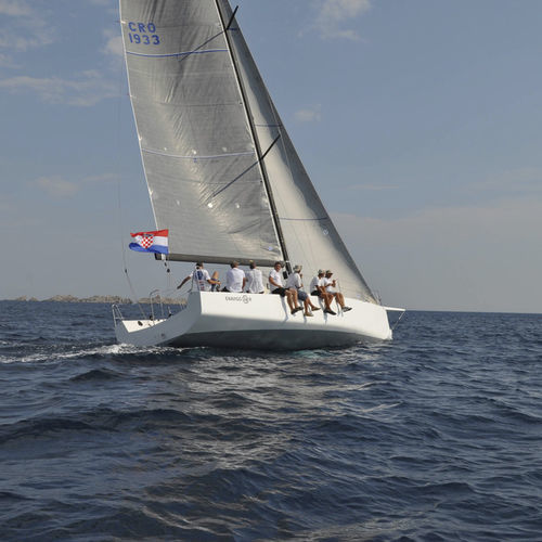 竞赛帆船 - 38 - Enavigo Yachts - 3舱 / 8铺位 / 碳纤