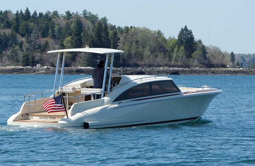 舷内游艇橡皮艇 - 12.0 AFT HELM LIMOUSINE - Hodgdon Yachts - 单引擎 / 开放式 / 带驾驶室