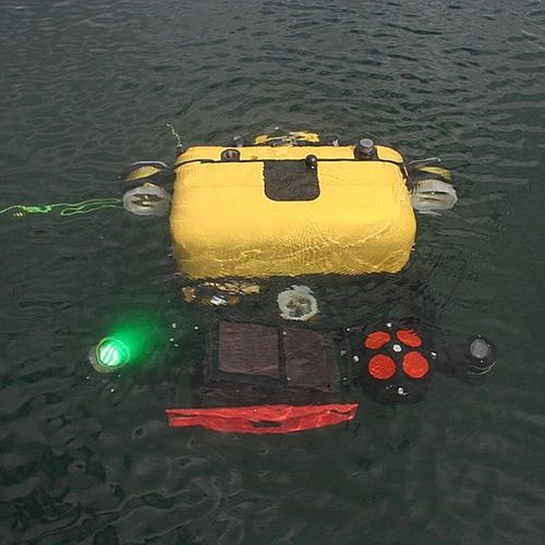检查船体水下机器人 - HAUV - Bluefin Robotics Corporation