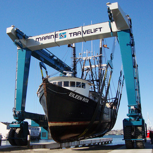 遥控船艇搬运机 - C series - Marine Travelift, Inc. - 全轮转向 / 重载