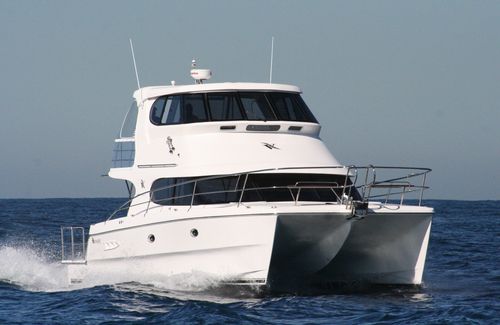 双体快艇 - V1250 Conquest - Voyager Catamarans - 舷内 / 封闭飞桥 / 钓鱼运动