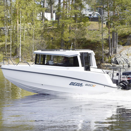 舷外日间小游艇 - 620 C - Bella Boats Oy - 封闭式驾驶舱 / 游览 / 钓鱼运动