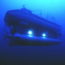 旅游用潜水艇 - MERGO T-SUB  - Silvercrest Submarines