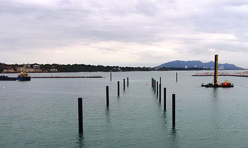 浮桥系泊系统 - Ronáutica Quality Marinas SLU