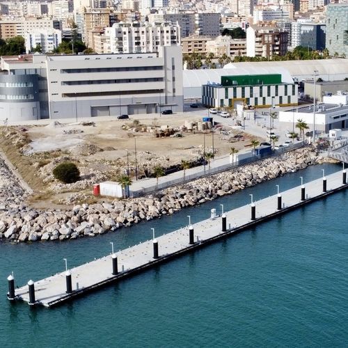 浮桥 - Ronáutica Quality Marinas SLU - 系泊 / 用于海港 / 混凝土