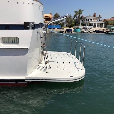 游泳平台 - Beachcomber Fiberglass Technology - 固定 / 用于游艇 / 船用