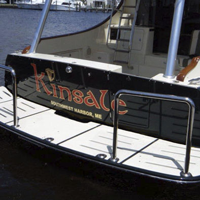 游泳平台 - Hinkley 55′ - Beachcomber Fiberglass Technology - 固定 / 船用 / 用于船尾