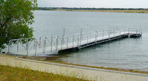 浮桥舷梯 - Hewitt Boats Lifts and Docks - 铝制 / 带有扶手