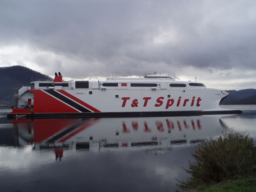 Ro-Pax载车渡轮 - T&T SPIRIT - INCAT - 双体船 / 高速