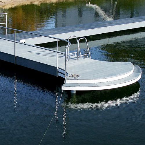 系泊浮桥码头 - ORKA Steganlagen GmbH - 水上摩托车 / 用于海港 / 用于港口