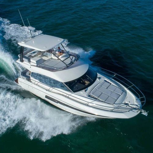 舷内快艇 - 460 - Prestige Yachts - 双引擎 / 飞桥 / 巡游