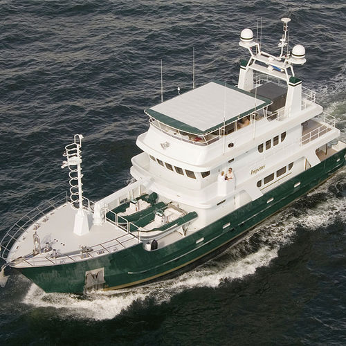 巡游机动游艇 - M/Y Impetus - Inace - 拖网渔船 / 舵手室 / 排水船体