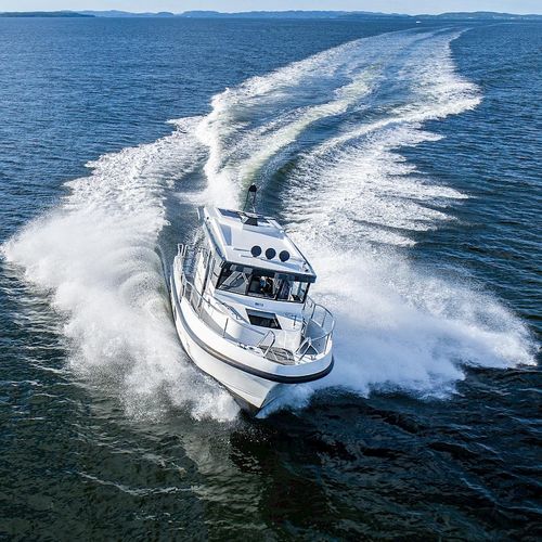 巡逻艇专业船 - 31+ - Linex-Boat Oy - 舷内