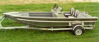 舷外钓鲈鱼船 - 1760V2-SC - Scully's Aluminum Boats - 侧边控制台 / 钓鱼运动