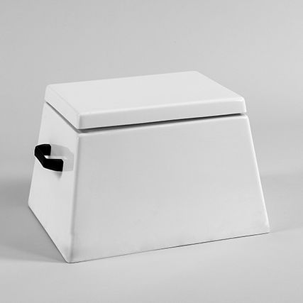 带收纳箱踏脚板 - EC2202 - Dock Box Depot: Custom Fiberglass Accessories