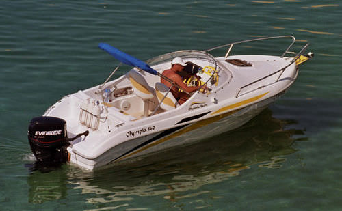舷外日间小游艇 - 560 HOLIDAY - Olympia Yacht