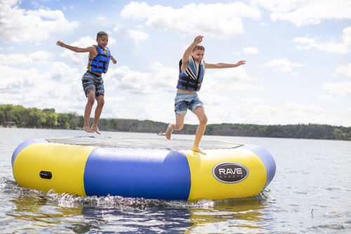 蹦床水上玩具 - bongo 13 water bouncer - rave sports - 充气式