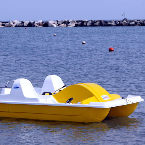 3人座脚踏船 - Capri 2 - CNA Centro Nautico Adriatico