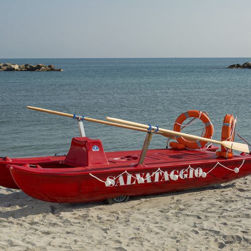 救援划桨双体船 - Extra life - CNA Centro Nautico Adriatico