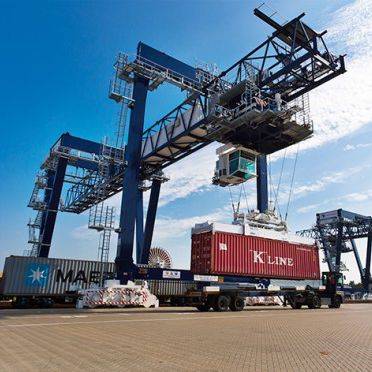 集装箱堆垛起重机 / 带轨道 - RMG - Liebherr-International Deutschland - 自动