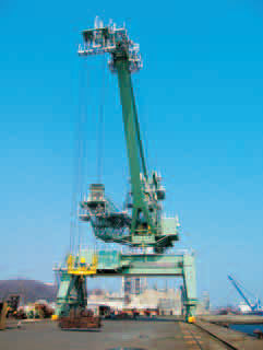 造船起重机 - Mitsui Engineering & Shipbuilding - 动臂式
