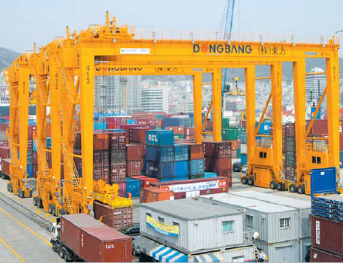 集装箱堆垛起重机 / 轮胎式 - RUBBER TYRED - 40 MT - Hyundai Samho Crane Division