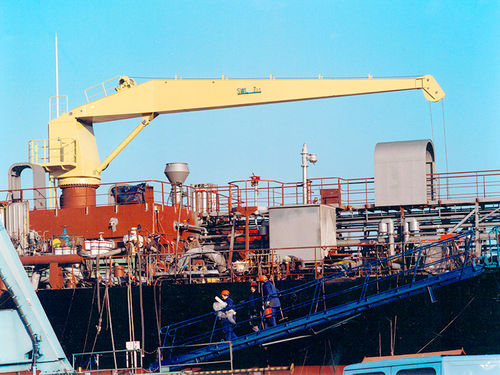 船舶起重机 - C-SH - d-i davit international-hische GmbH - 动臂式 / 甲板
