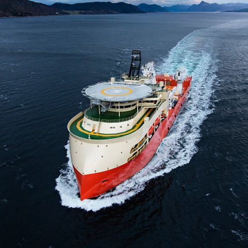 施工近海服务船 - Island Venture - ULSTEIN