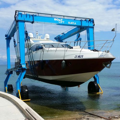 遥控船艇搬运机 - BL80TL CROC - BOAT LIFT - 重载 / 四轮驱动 / 水陆两用