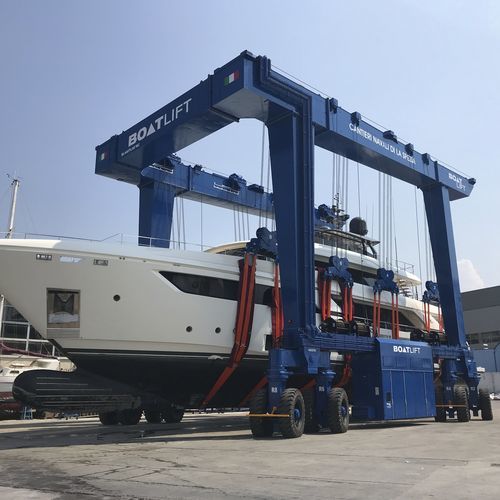 遥控船艇搬运机 - BL440-TL90°RC - BOAT LIFT - 重载 / 提升