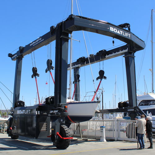 遥控船艇搬运机 - BL35TL-90°RCG - BOAT LIFT - 四轮驱动 / 全轮转向 / 重载