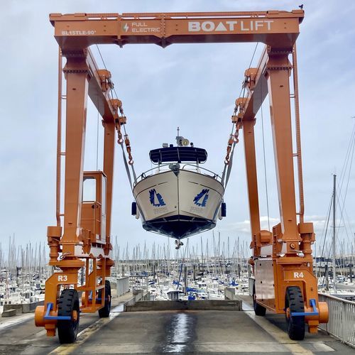 电动船艇搬运机 - BL15TLE  - BOAT LIFT - 遥控