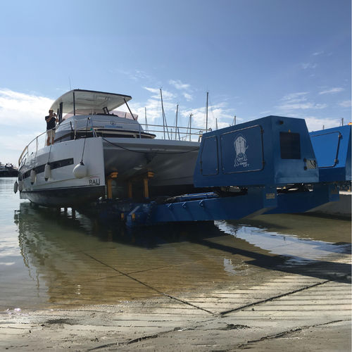 下水拖车 - BL45MA-CROC - BOAT LIFT - 搬运 / 船坞 / 液压