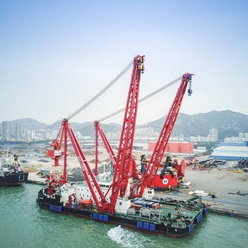 浮式起重机 - Huisman - 重载 / 折臂式 / 近海