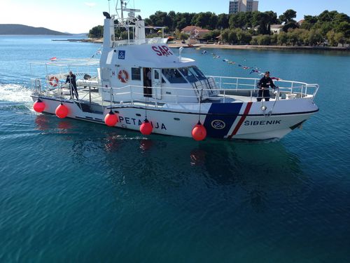 搜救船专业船 - POJIŠAN - Brodosplit Shipyard - 柴油 / 钢 / Croatian Register of Shipping